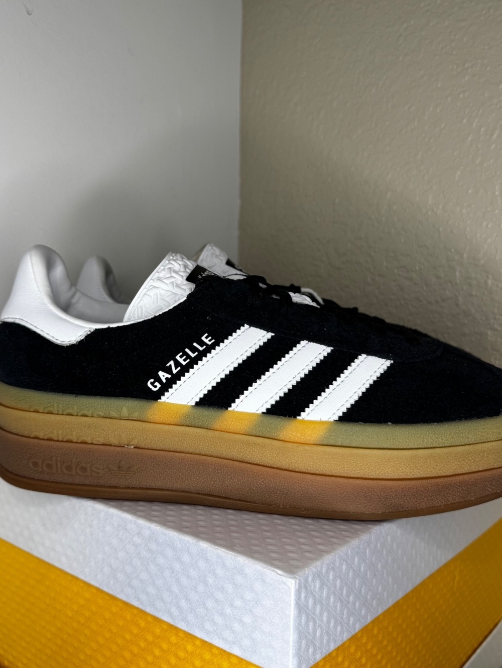adidas Gazelle Bold Black White Gum Women’s Size 7 IE0876